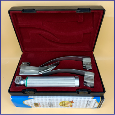 Laryngoscope Macintosh Fiber Optic 3 Blade 2-3-4 Set Adult Handle Premium Quality Reusable Blade Premium Quality Plastics Box  Maroon Colour Blister Packing into Lapa Boxboard Box Packed