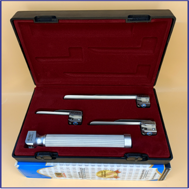Laryngoscope Conventional Standard Miller 3 Blade 0-1-2 Set Child Handle Premium Quality Reusable Blades Premium Quality Plastics Box Maroon Colour Blister Packing  into Lapa Boxboard Box Packed