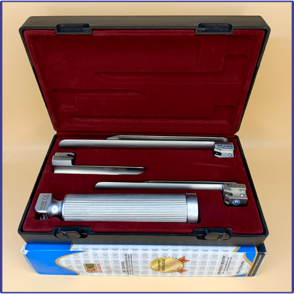 Laryngoscope Conventional Standard Miller 3 Blade 1-2-3 Set Adult Handle Reusable Blades Premium Quality Plastics Box Maroon Colour Blister Packing  into Lapa Boxboard Box Packed