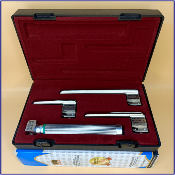 Laryngoscope Miller Fiber Optic 3 Blade 0-1-2  Set Child Handle Premium Quality Reusable Blades Premium Quality Plastics Box Maroon Colour Blister Packing into Lapa Boxboard Box Packed