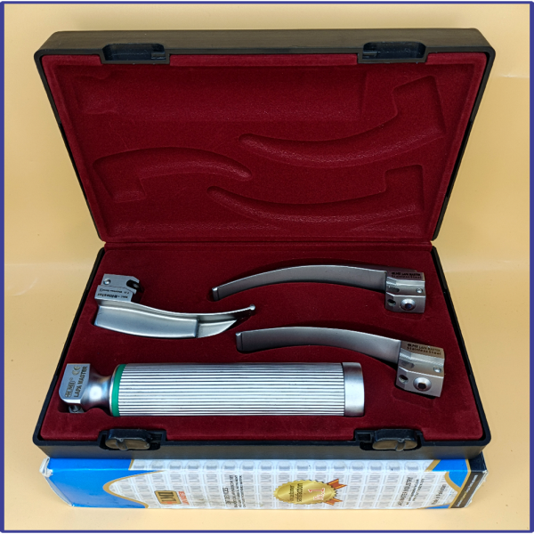 Laryngoscope integral Macintosh Fiber Optic 3 Blade 1-2-3 Set Adult Handle Premium Quality Reusable Blades Premium Quality Hard Box Maroon Colour Blister Packing into Lapa Boxboard Box Packed