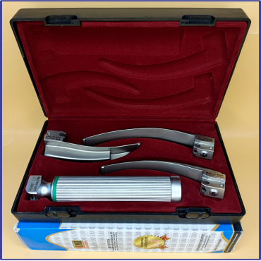 Laryngoscope integral Macintosh Fiber Optic 3 Blade 2-3-4 Set Adult Handle Reusable Blades Premium Quality Plastics Box Maroon Colour Blister Packing into Lapa Boxboard Box Packed
