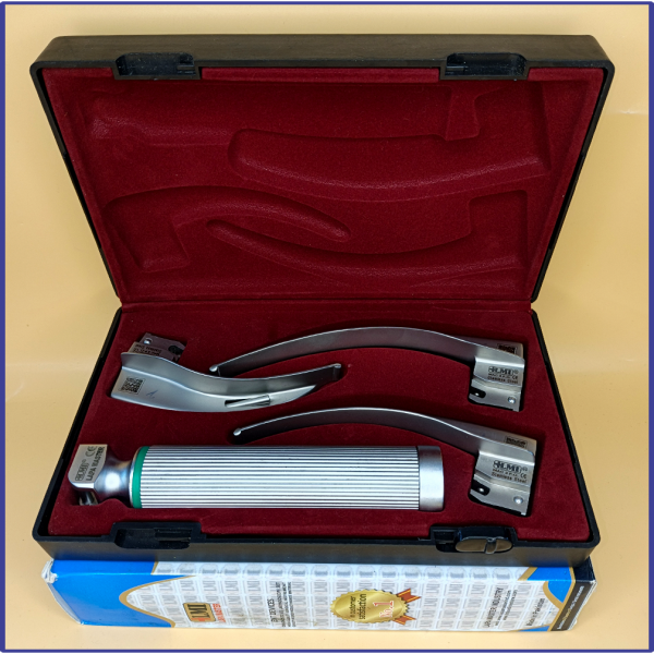 Laryngoscope Standard Macintosh Fiber Optic 3 Blade 2-3-4 Set Adult Handle Reusable Blades Stainless Steel Standard Quality Blades Premium Quality Hard Box Maroon Colour Blister Packing into Lapa Boxboard Box Packed