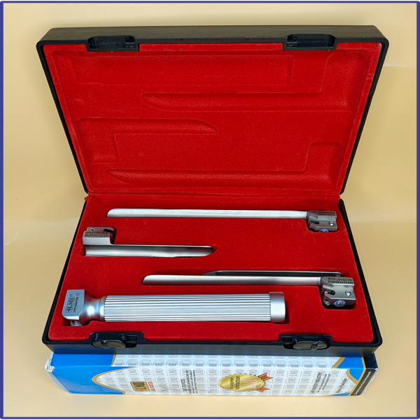 Laryngoscope Conventional Standard Miller 3 Blade 1-2-3 Set Child Handle Reusable Blades Premium Quality Plastics Box Red Colour Blister Packing  into Lapa Boxboard Box Packed