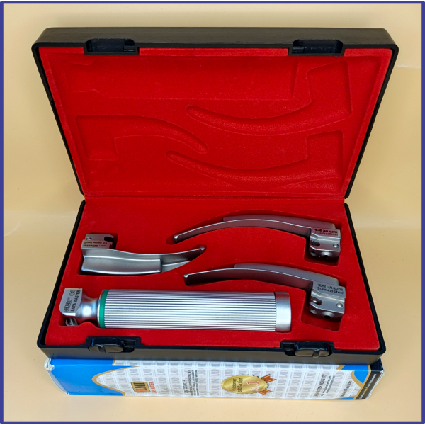 Laryngoscope integral Macintosh Fiber Optic 3 Blade 1-2-3 Set Adult Handle Premium Quality Reusable Blades Premium Quality Plastics Box Red Colour Blister Packing into Lapa Boxboard Box Packed