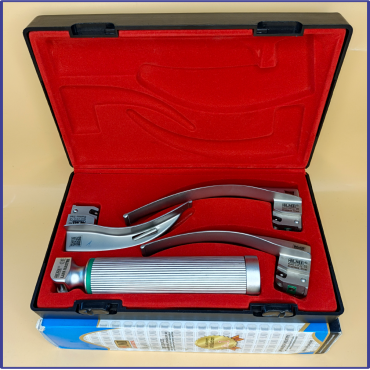 Laryngoscope Standard Macintosh Fiber Optic 3 Blade 2-3-4 Set Adult Handle Reusable Blades Stainless Steel Standard Quality Blades Premium Quality Plastics Box Red Colour Blister Packing into Lapa Boxboard Box Packed