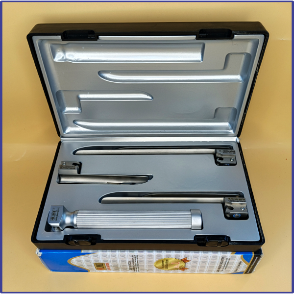 Laryngoscope Conventional Standard Miller 3 Blade 1-2-3 Set Child Handle Premium Quality Plastics Box Blister Packing Sliver Gary Colour into Lapa Boxboard Box Packed