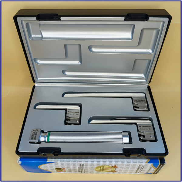 Laryngoscope Miller Fiber Optic 3 Blade 0-1-2  Set Child Handle Premium Quality Reusable Blades Premium Quality Plastics Box Blister Packing Sliver Gary Colour into Lapa Boxboard Box Packed