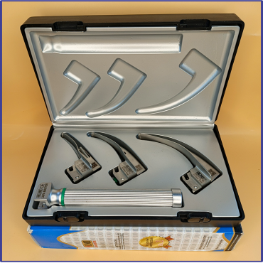 Laryngoscope Standard Macintosh Fiber Optic 3 Blade 0-1-2 Set Child Handle Reusable Blades Stainless Steel Standard Quality Blades Premium Quality Plastics Box Blister Packing Sliver Gary Colour into Lapa Boxboard Box Packed