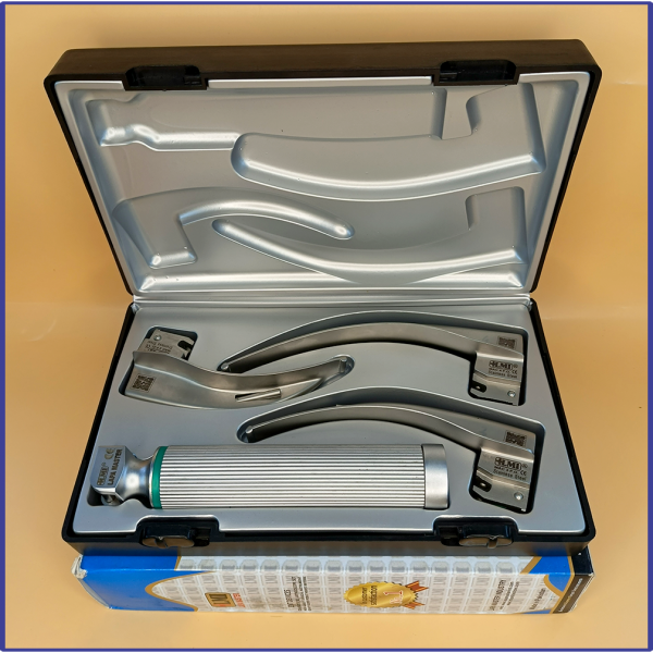 Laryngoscope Standard Macintosh Fiber Optic 3 Blade 2-3-4 Set Adult Handle Reusable Blades Stainless Steel Standard Quality Blades Premium Quality Plastics Box Blister Packing Sliver Gary Colour into Lapa Boxboard Box Packed